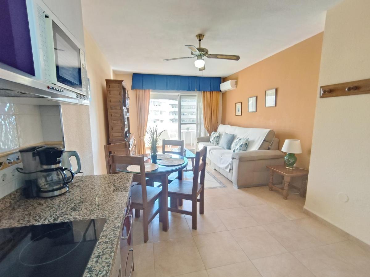 VIVE BENALMÁDENA Apartamento BENAL BEACH 611 Vistas al Mar, Parque Acuático Familiar Exterior foto